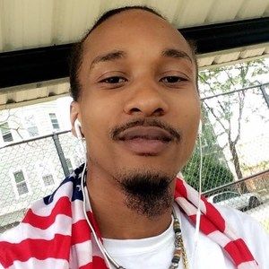 Meet your Posher, Lloyd